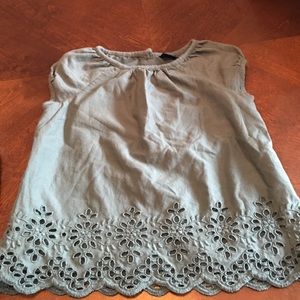 Girls gap shirt size 4
