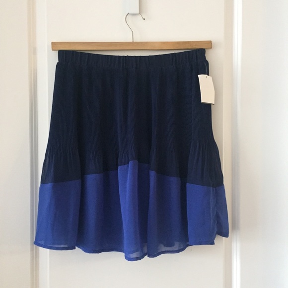 Blue Colorblock Skater Skirt - Picture 2 of 4
