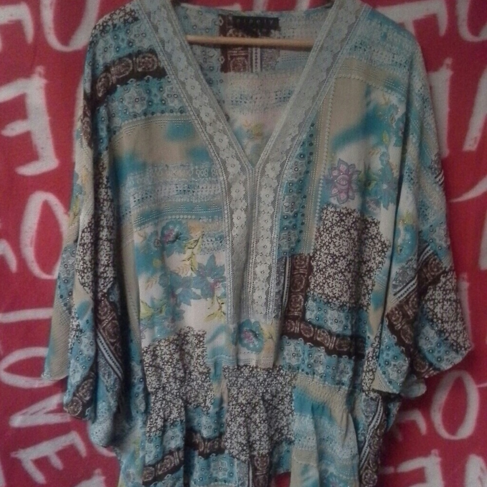 Gorgeous V-Neck Blouse