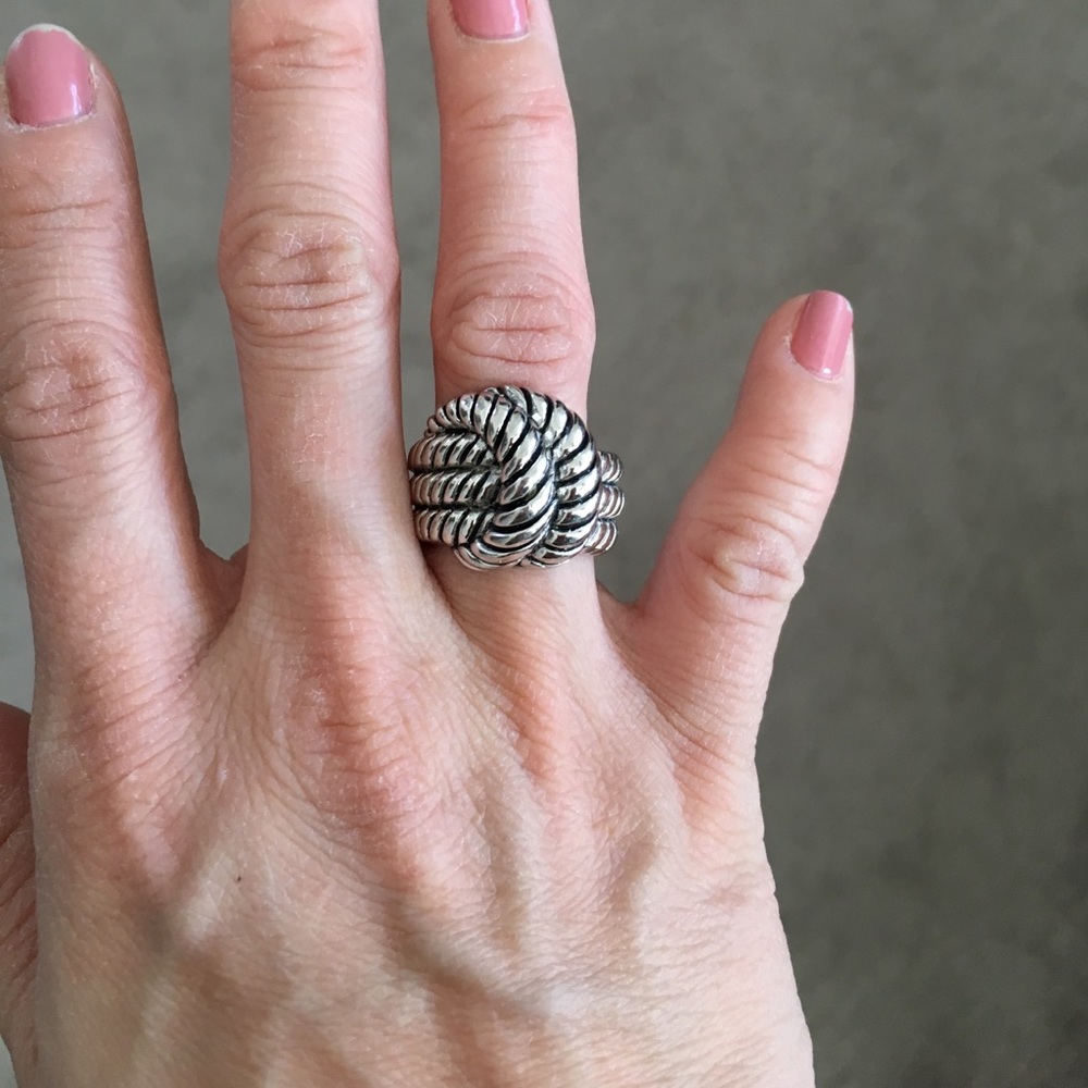 Lia Sophia Love Me Knot Ring