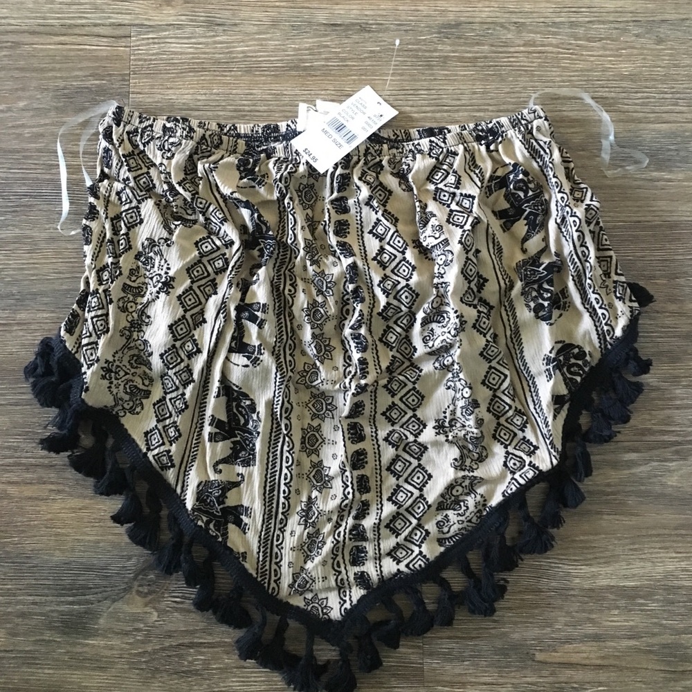 LA hearts tassel top tribal Aztec pacsun