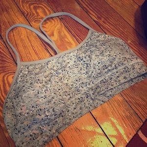 Lululemon Y back sports bra
