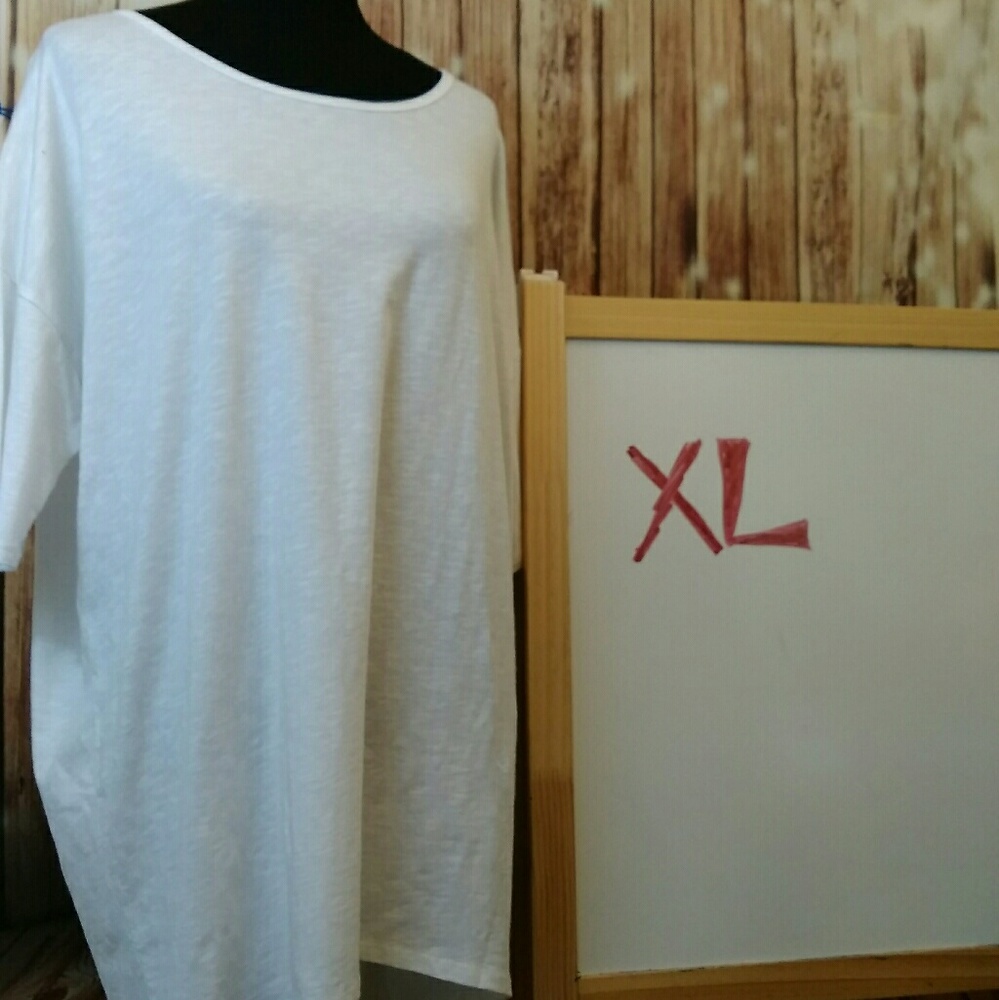 XL white Irma