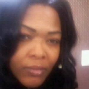 Meet your Posher, Monique