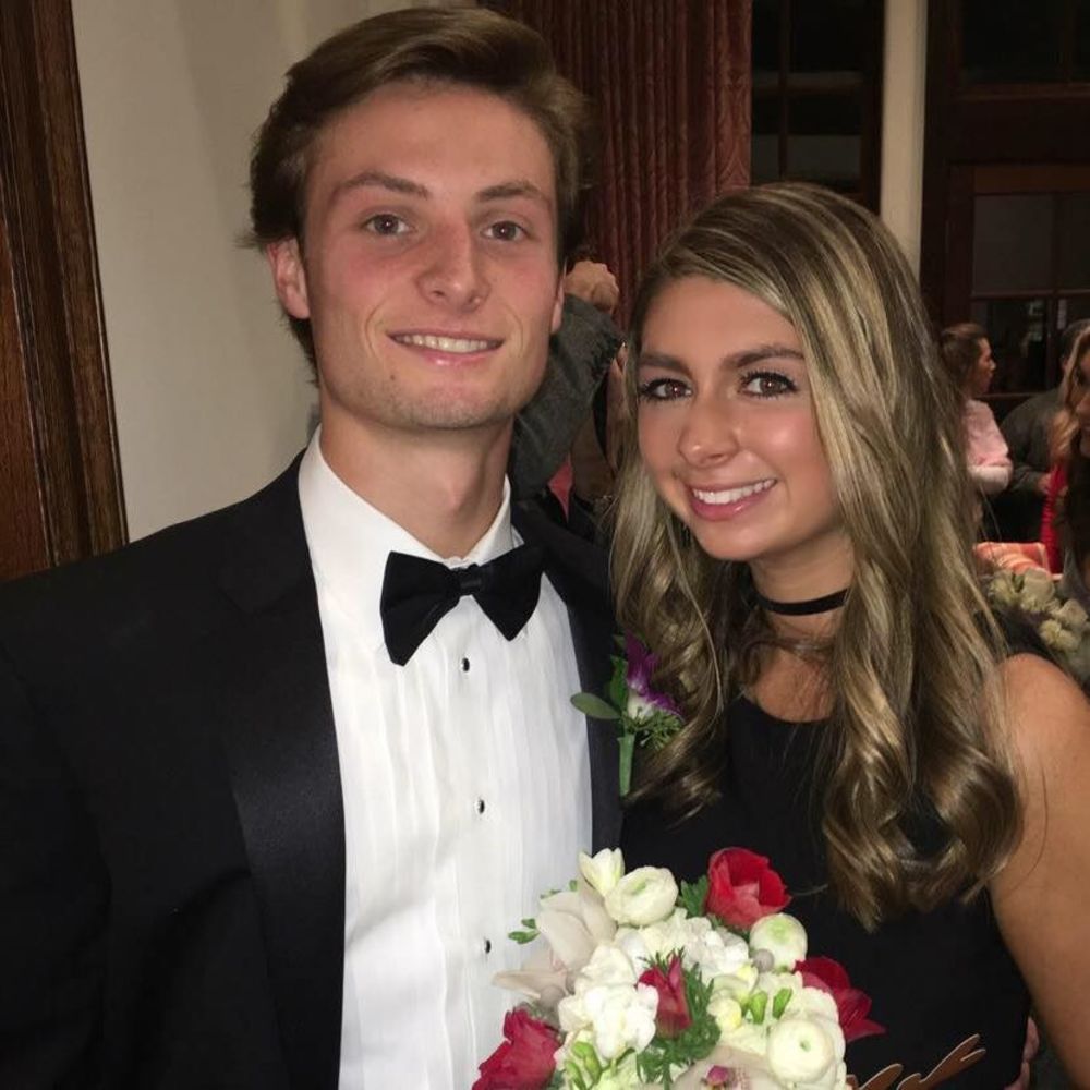 Meet your Posher, Christina