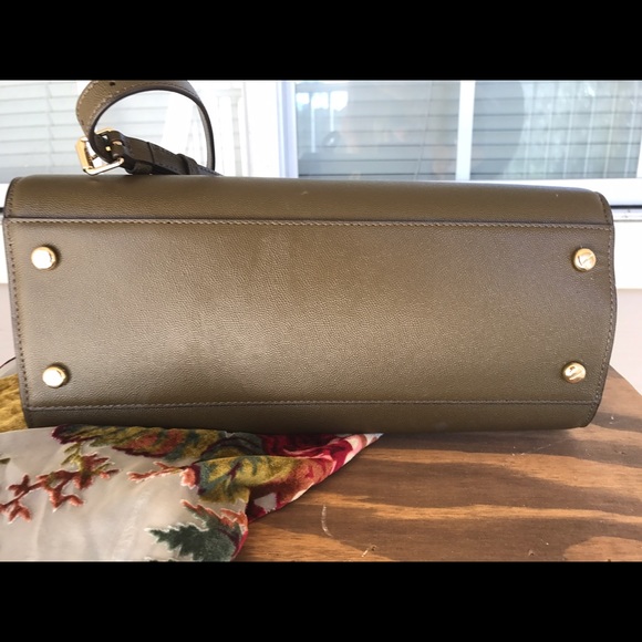Henri Bendel Uptown Satchel BRAND NEW - Picture 2 of 4