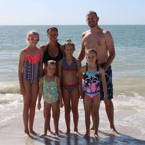 Meet your Posher, Dawn