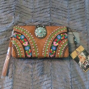 New Montana West American bling purse/billfold