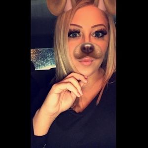 Meet your Posher, Bre