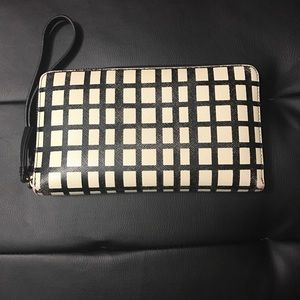 Halogen Wallet/Wristlet in black and cream