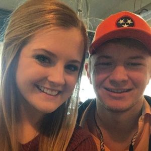 Meet your Posher, Ellie