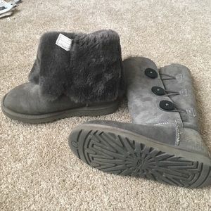 super cute and comfortable UGG boots, size 5