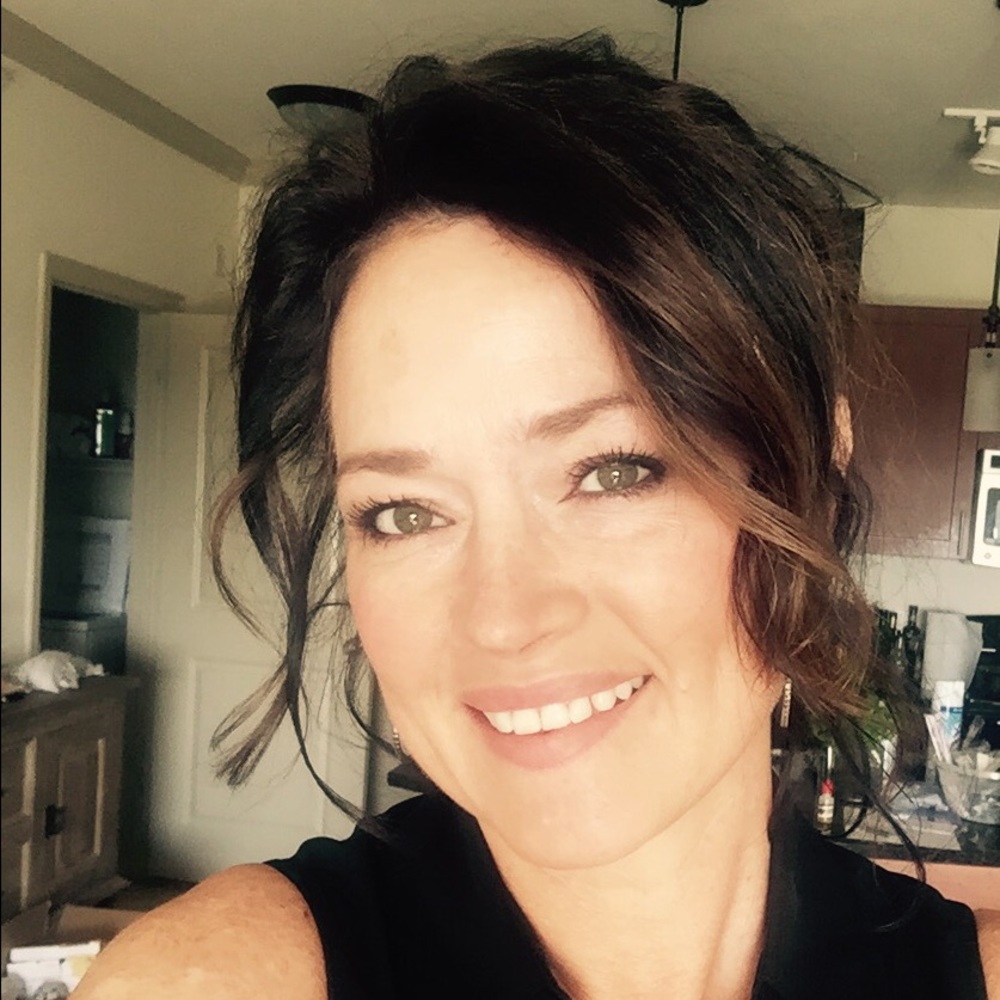 Meet your Posher, Suzanna