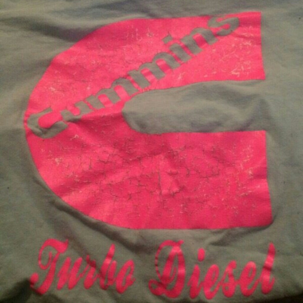 Cummins t shirt