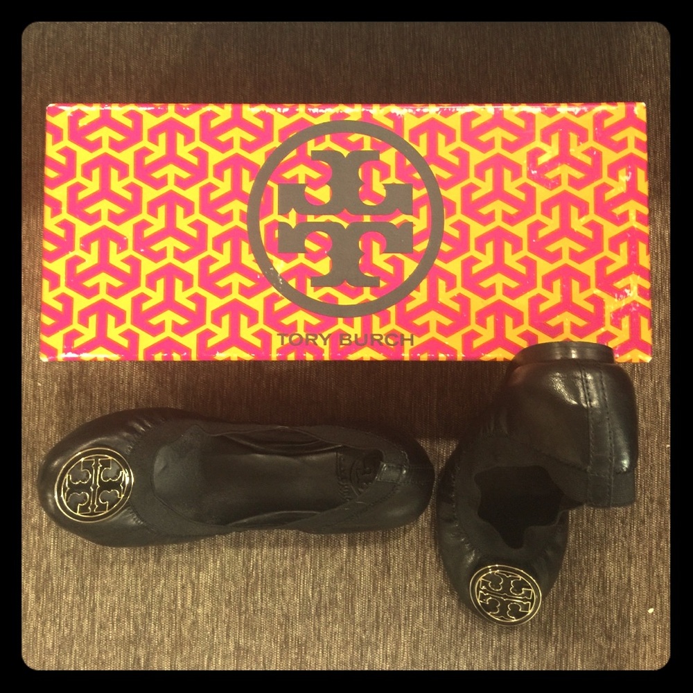 Authentic Tory Burch Caroline Ballet Flats