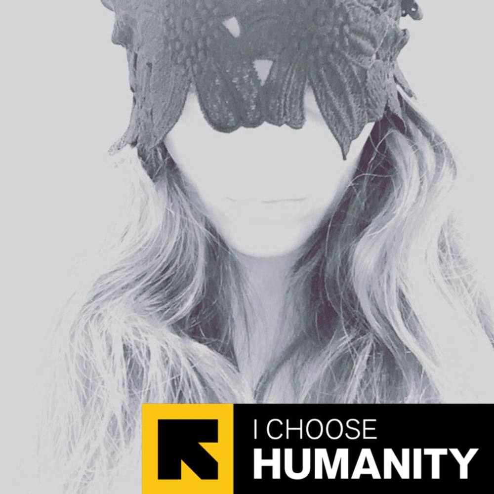 Meet your Posher, Stormy