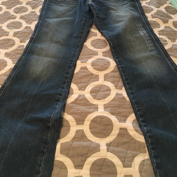 🦋Reduced Old navy Jeans - Picture 3 of 4