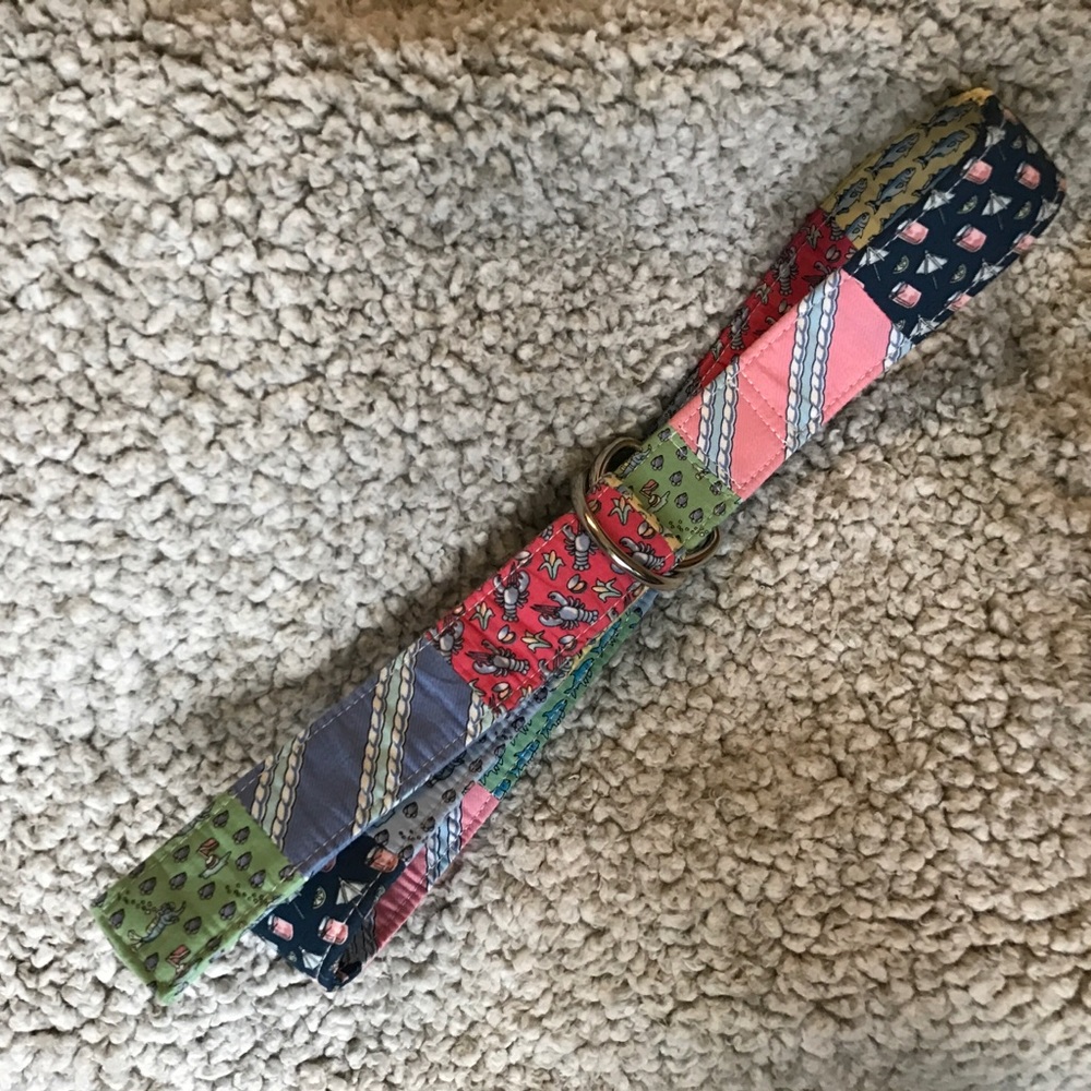 Vineyard vines belt