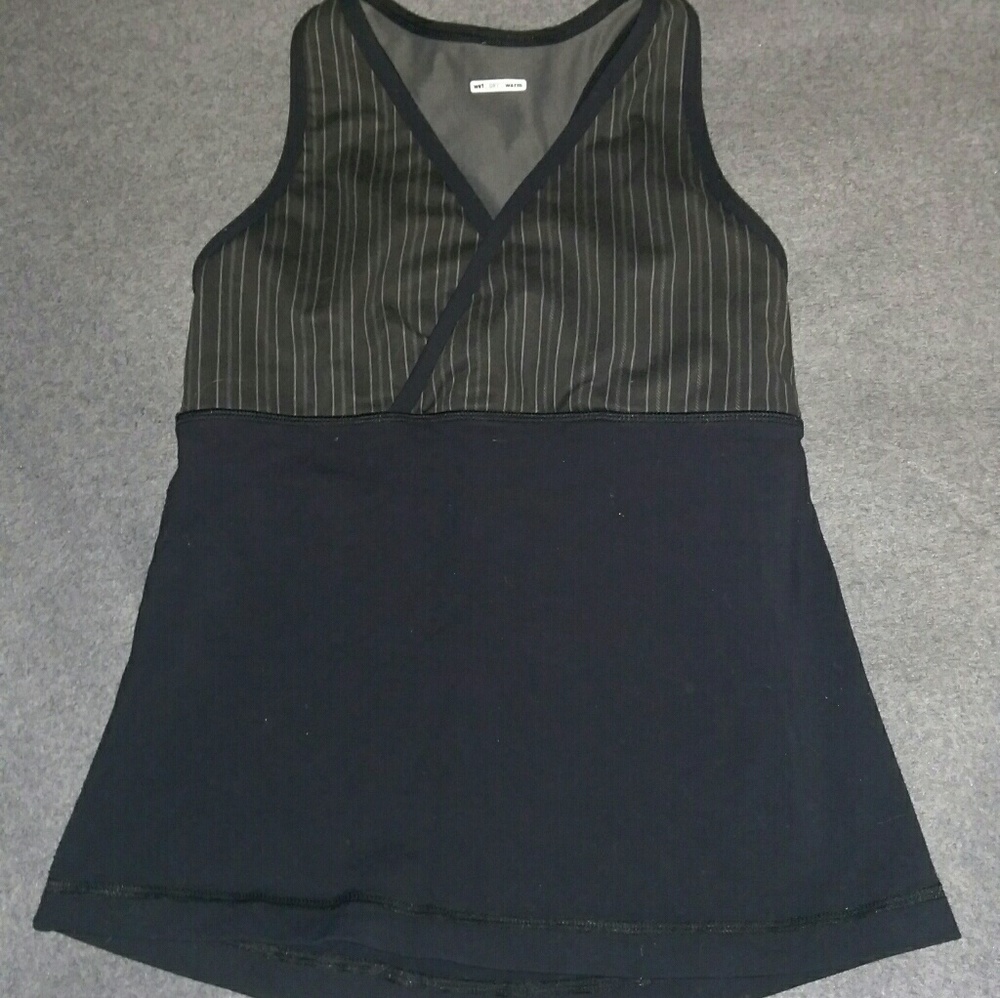 Lululemon racerback tank black with pinstripes