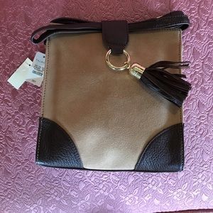 Women's cross body suede & leather pocketbook