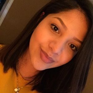 Meet your Posher, Yaretsi
