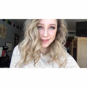 Meet your Posher, Savanah