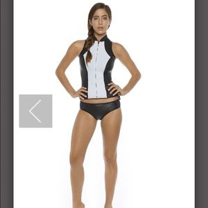 Duskii Capri Rush Vest and Botroms