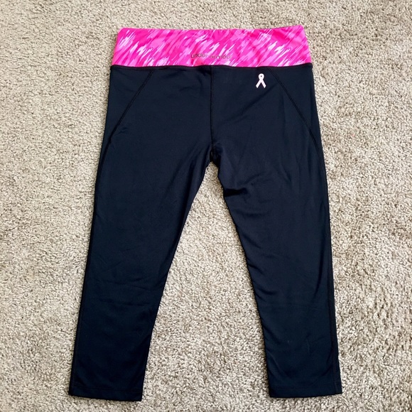 Under Armour Crop Fitness Leggings - Picture 1 of 4