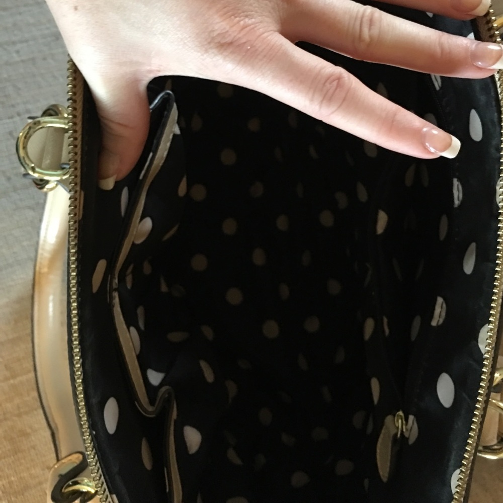 Anne Klein ๐ - Picture 2 of 2