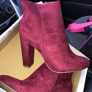 Wild diva lounge suede boots