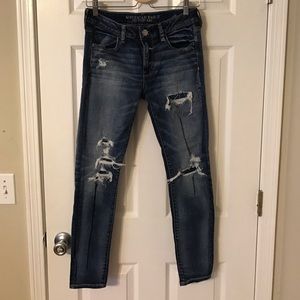 Distressed "Super Stretch" AEO skinny Jeans, Sz 8