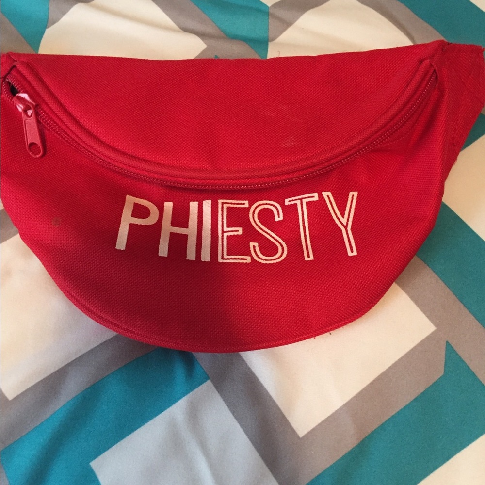 Fanny pack