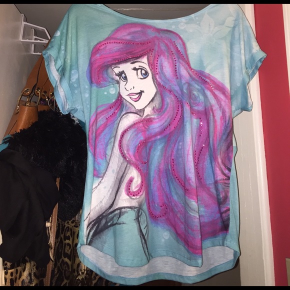 Disney Ariel top 💕 - Picture 1 of 3