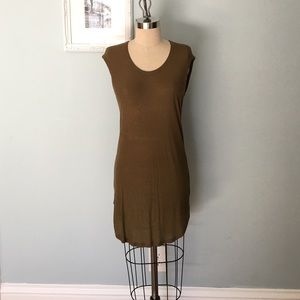 Aritzia knit tunic/short dress in Olive