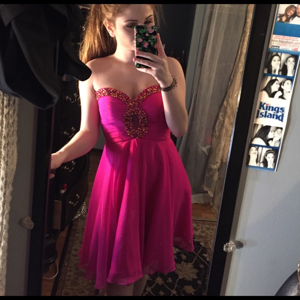 Short pink Sherri Hill dress