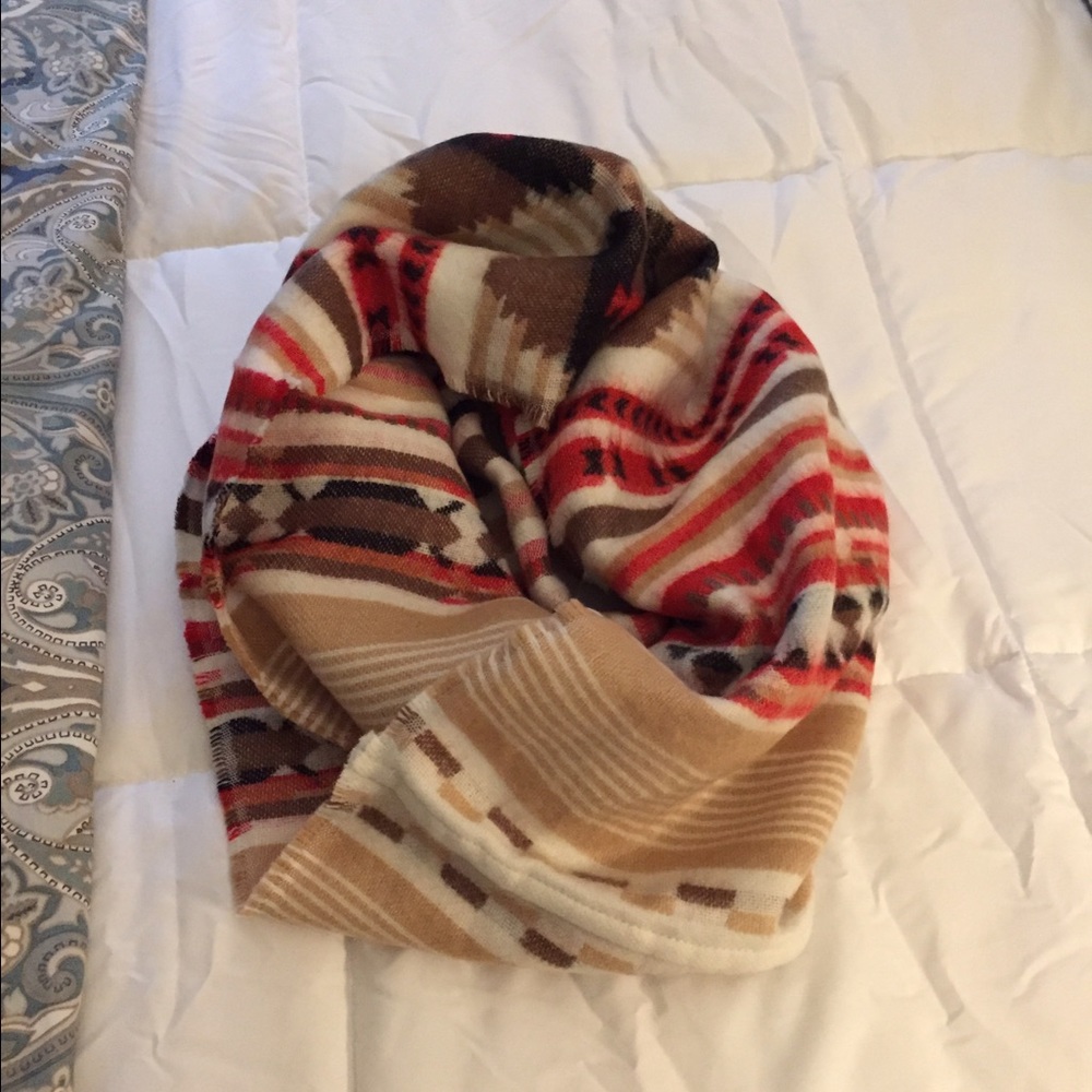 Brand new Infinity scarf