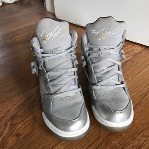 Jordan's!  Size 6.5 kids, women's 8!