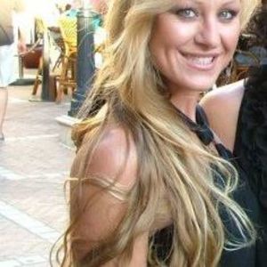 Meet your Posher, Dwana