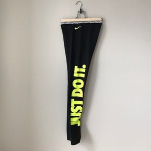 Nike Just Do It Leggings