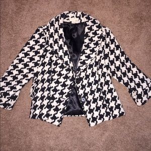 houndstooth 3 quarter length sleeve coat