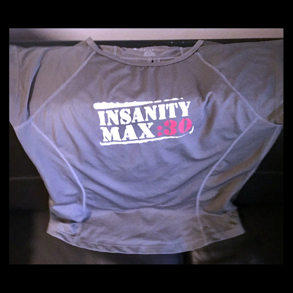 Insanity Max 30 dry-fit