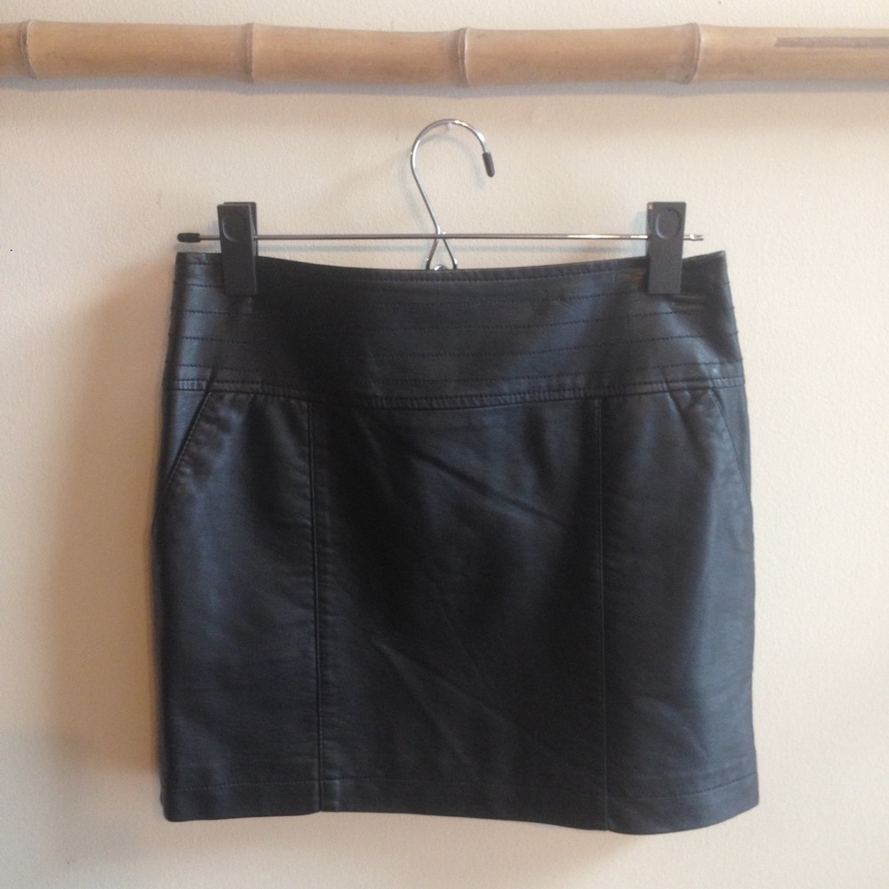 Leather-like mini skirt