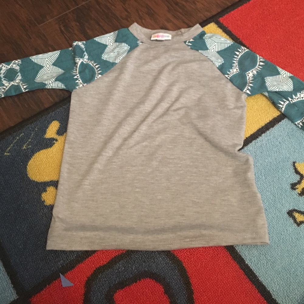 Girls lularoe randy top