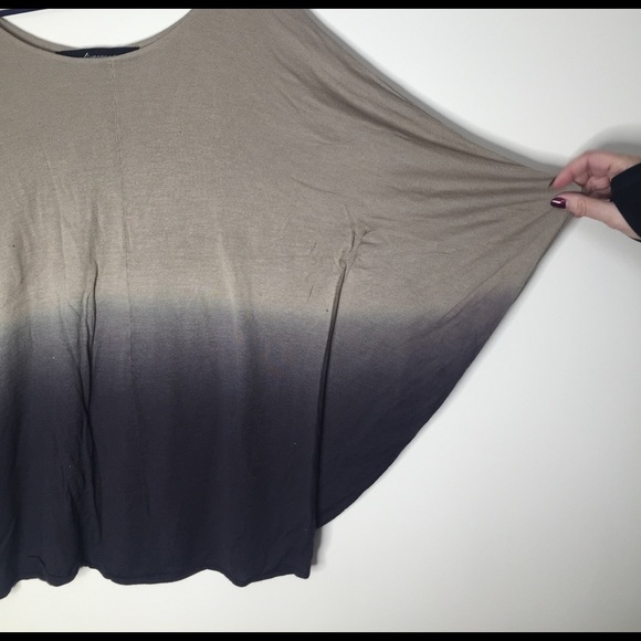 ombré poncho sweater - Picture 2 of 3