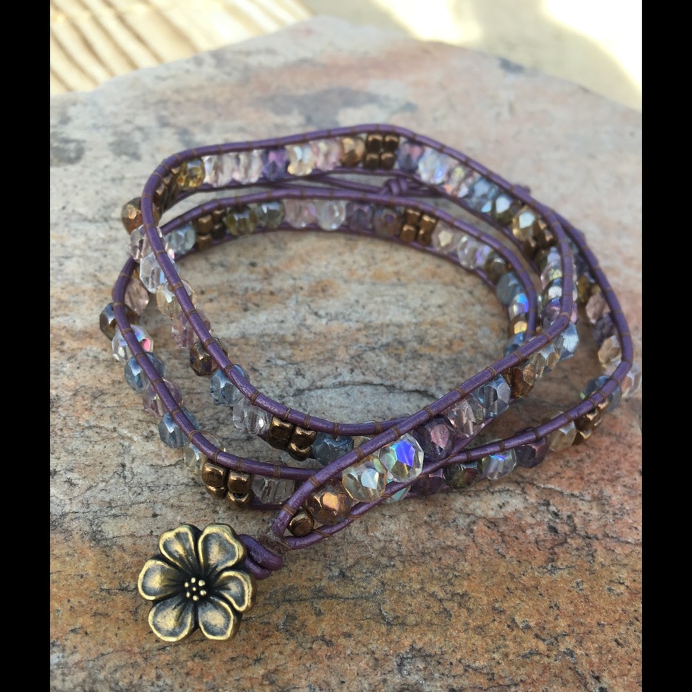 **** SOLD****😍🦄 Purple Luster Bead Wrap