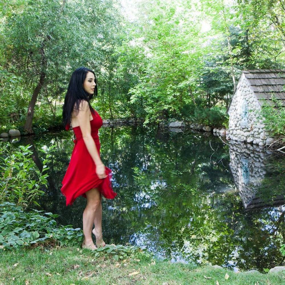 Meet your Posher, Cory