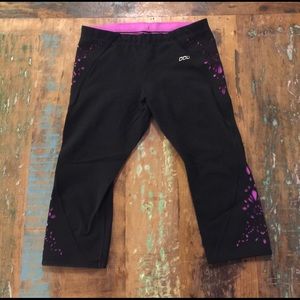 Lorna Jane knee length yoga pants