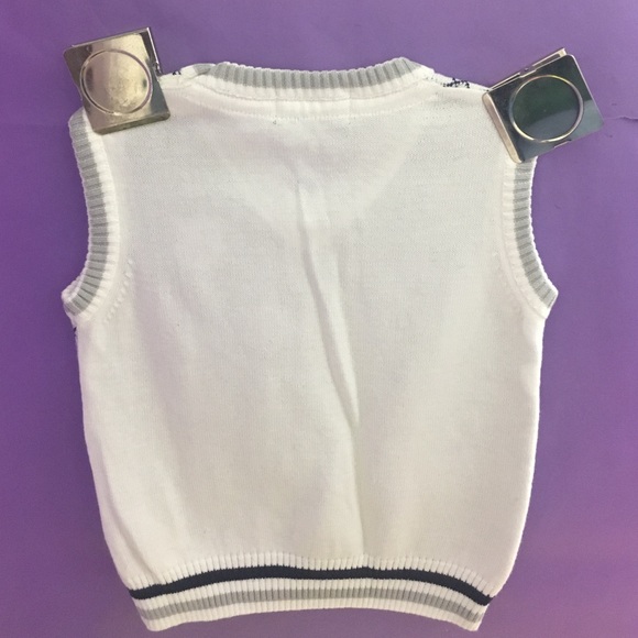 NWT Made in Portugal argyle sweater vest 24M - Picture 2 of 2