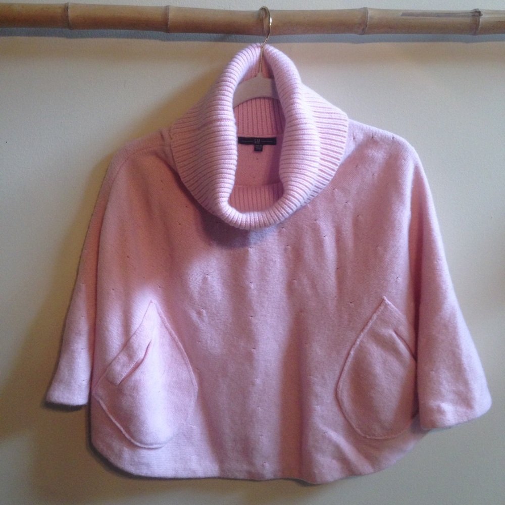 Lambs wool/ cashmere cowl neck shawl