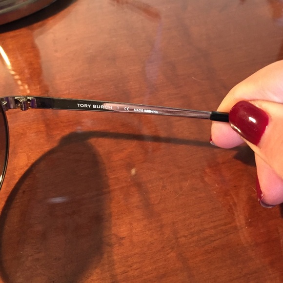 Authentic Tory Burch brand NEW sunglasses. Classy